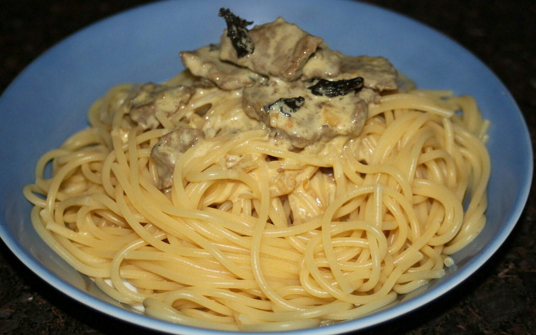 Rindfleisch-Salbei-Spaghetti